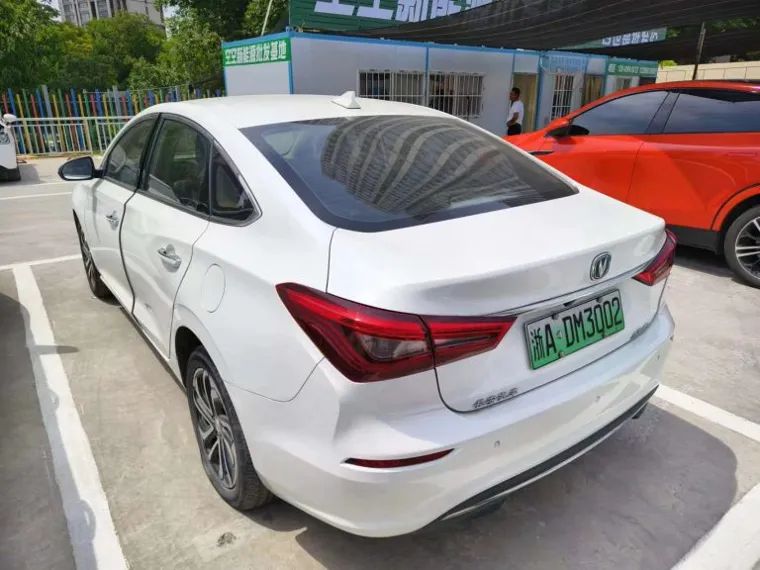 Changan Eado 4