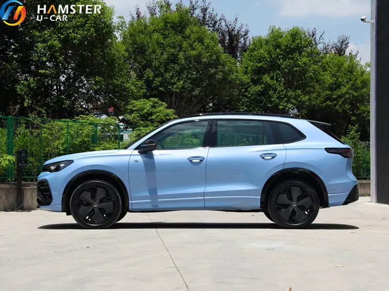 Volkswagen tiguan l 2024 4