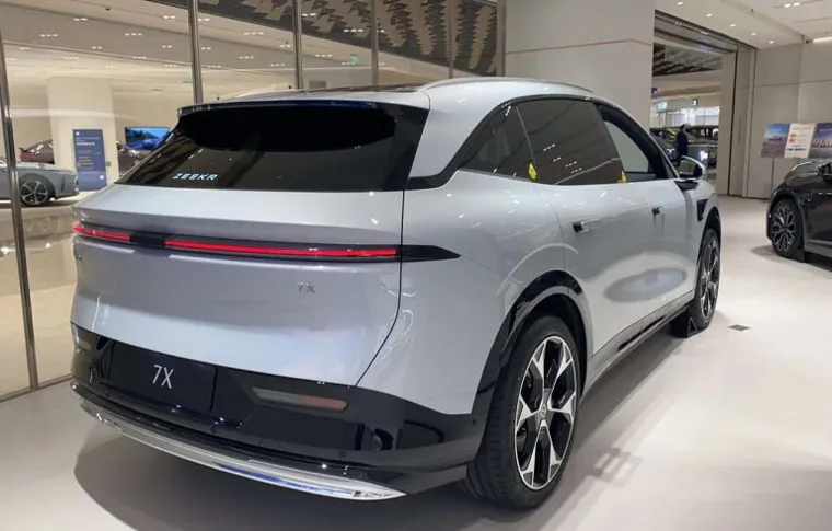Zeekr 7X Rear-Wheel 3