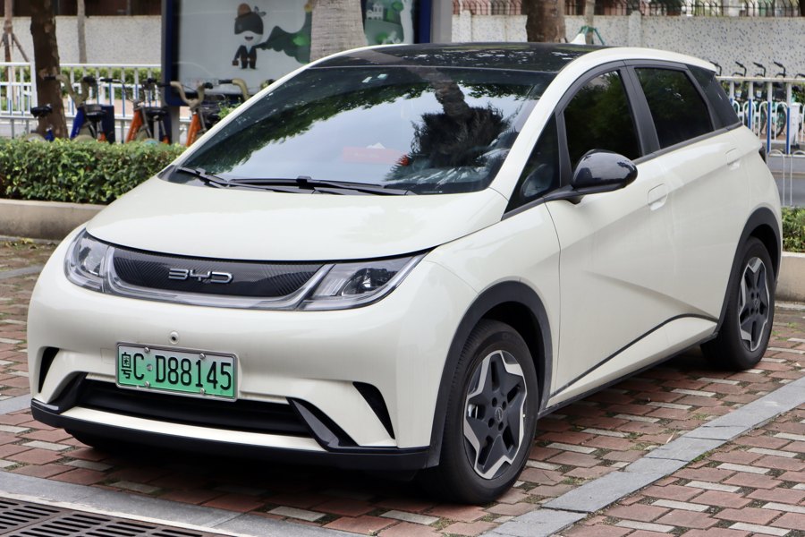 BYD Dolphin 2023