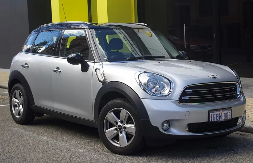 MINI COOPER 2024 COOPER E Classic 4